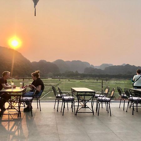 Liberty Hall Tam Coc Hotel & Villa 宁平 外观 照片