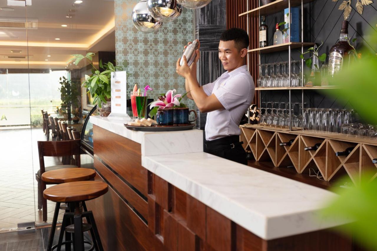 Liberty Hall Tam Coc Hotel & Villa 宁平 外观 照片